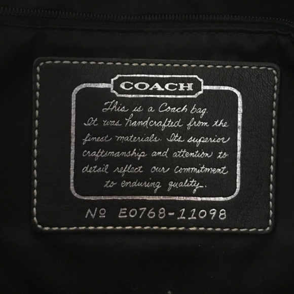 Coach | Signature Coach Tote Black & Metallic - Picture 3 of 8